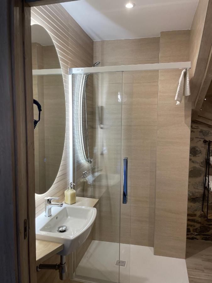 Apartamentos Casa Isabale Biescas  Exteriör bild